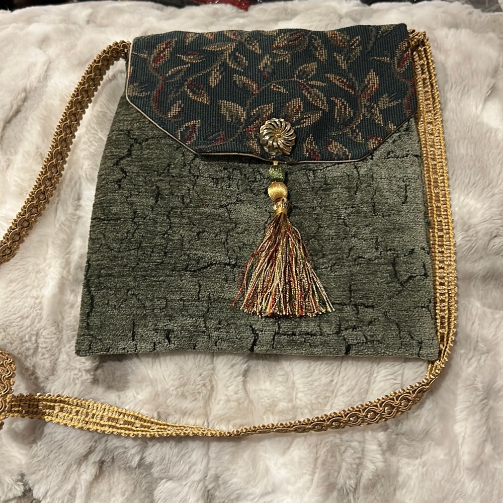 8.5x9.5 beautifully handmade cross body bag.